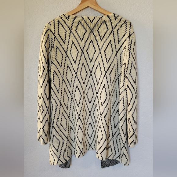 Anthropologie OSCAR By ESCIO Geometric Cream Open Front Knit Cardigan Sweater - Picture 4 of 5
